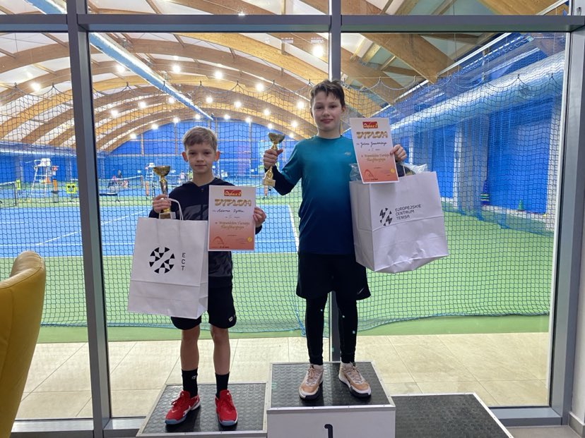 Julek Januchowski – I miejsce WTK U12 – gra pojedyncza